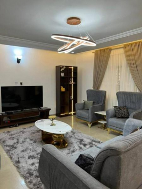 Exquisitely finished 2BR Apt!